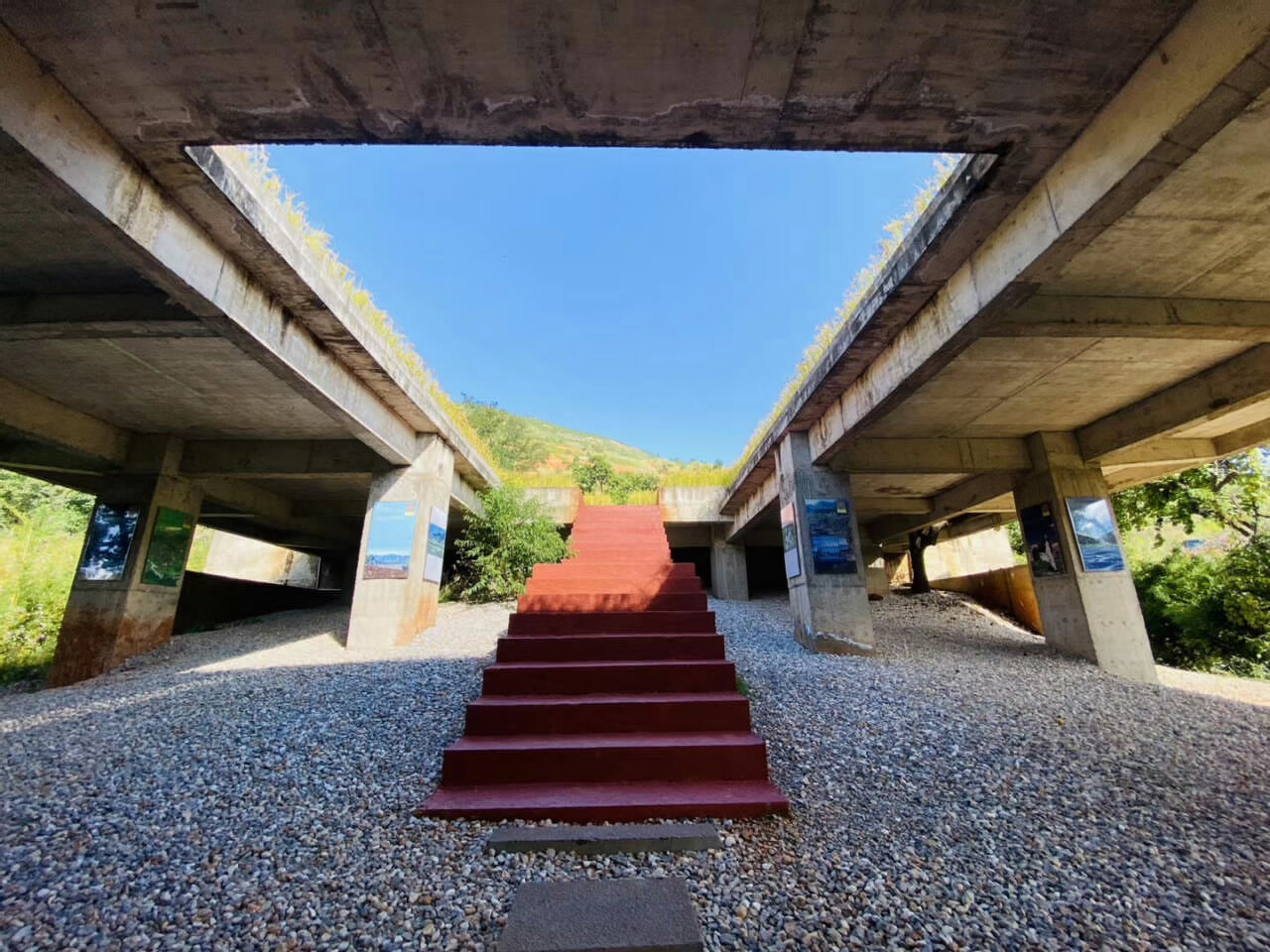 大理洱源鳳羽稻田劇場(chǎng)