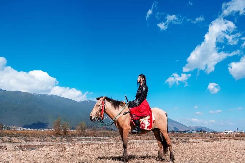 大理到底有哪些網(wǎng)紅打卡點(diǎn)？一條線(xiàn)路帶你做最靚的仔！