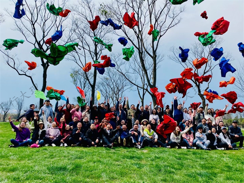 大理戶外拓展訓(xùn)練團建基地