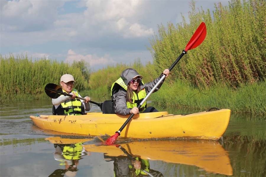 2021年百濟(jì)神州技術(shù)會議暨企業(yè)洱海騎行暨水花基地皮劃艇拓展團(tuán)建活動(dòng)在大理舉辦
