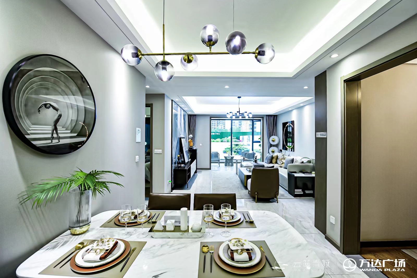 大理攝影攝像：大理云麓青城-萬達(dá)廣場(chǎng)-大理圖片直播