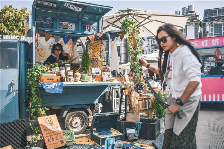 大理麋鹿星球——市集美食、文藝演出、潮人拍攝的新地標，原四季集市，是大理小眾打卡地