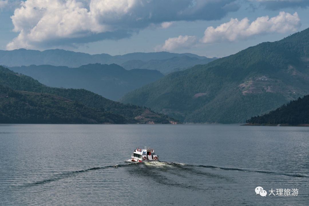 大理會務公司：“滇紅一號”游輪即將通航，“五彩瀾滄江”新玩法立馬走起！