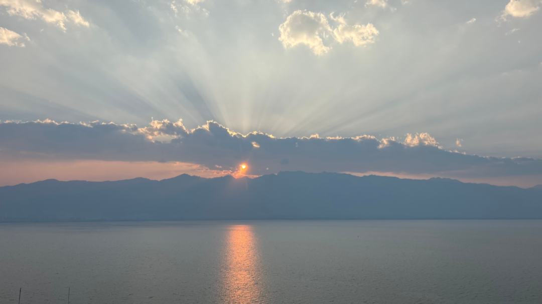 大理策劃公司：2024，和大理一起打開(kāi)美好生活新篇章！